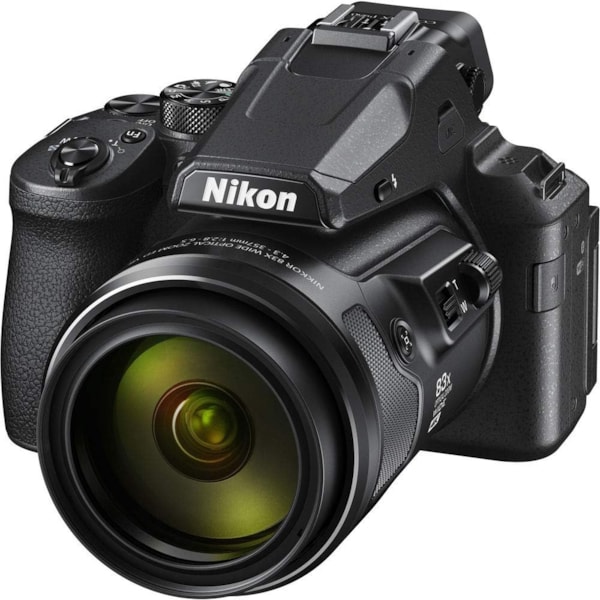 Câmera Digital Nikon Coolpix P950 4K Uhd com Tela 3.2