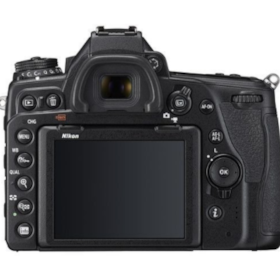 Câmera Digital Nikon D780 24.5MP 3.2